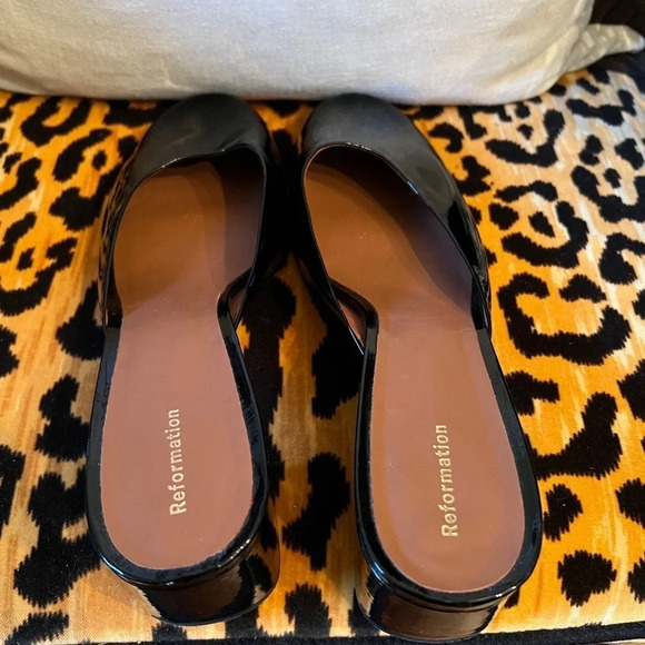 REFORMATION Marina Block Heel Mule Black Patent Leather  NEW Sold Out Online - Picture 9 of 14